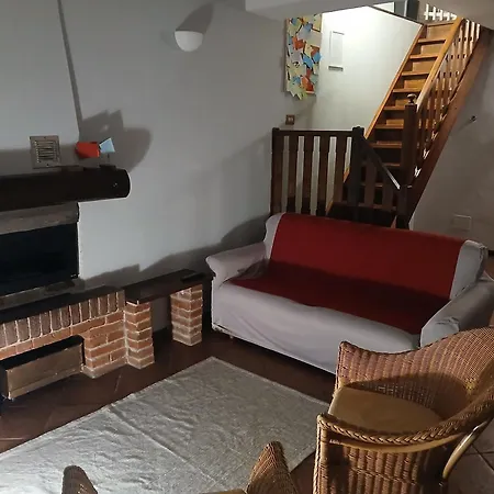 Casa Chiarli-belforte Monferrato Holiday home *